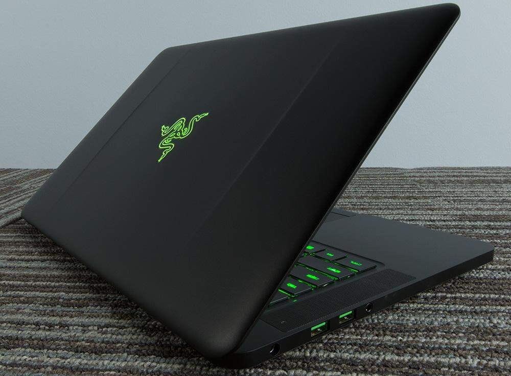 Chuyên Sửa Chữa, Cài Đặt, Cứu Dữ Liệu Máy Tính, Laptop Razer Ở HCM 1