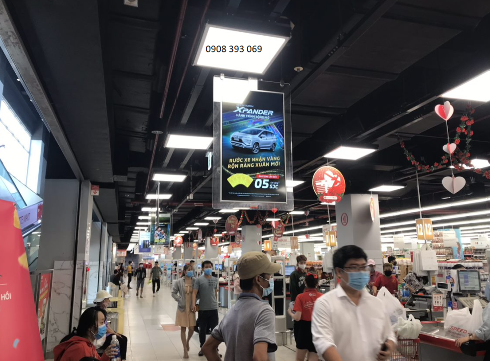 Dịch vụ quảng cáo S@M (LCD & STANDEE) có mặt tại LOTTE MART 4